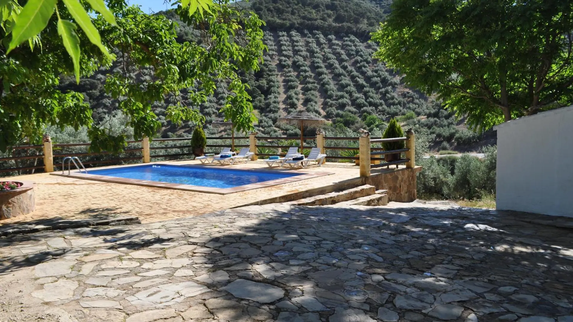 Holiday home Cortijo Rural Las Nogueras Cortijada Los Chorreros Spain