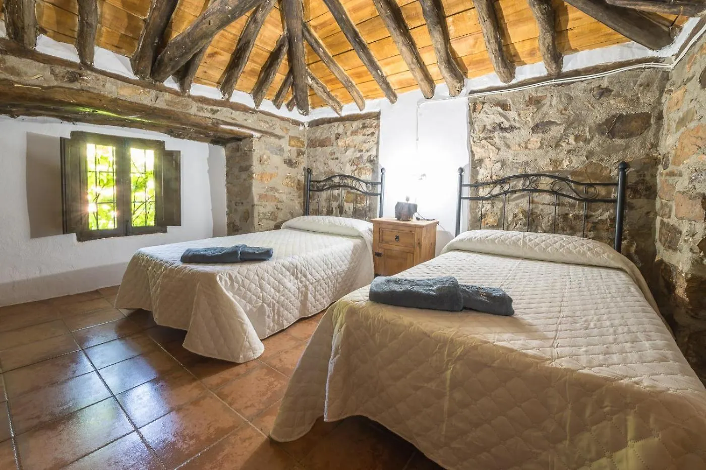 別荘 Cortijo Rural Las Nogueras Cortijada Los Chorreros